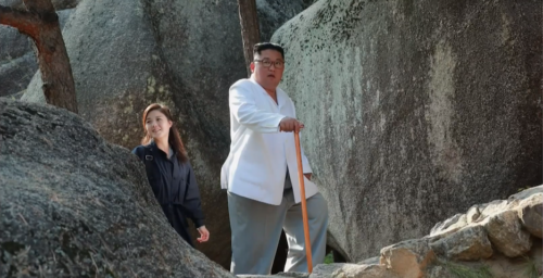 South Korean minister vows to resume inter-Korean tourism at Mount Kumgang