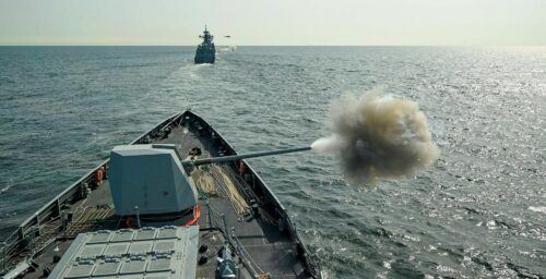 ROK holds naval exercises near border to commemorate those killed by North Korea