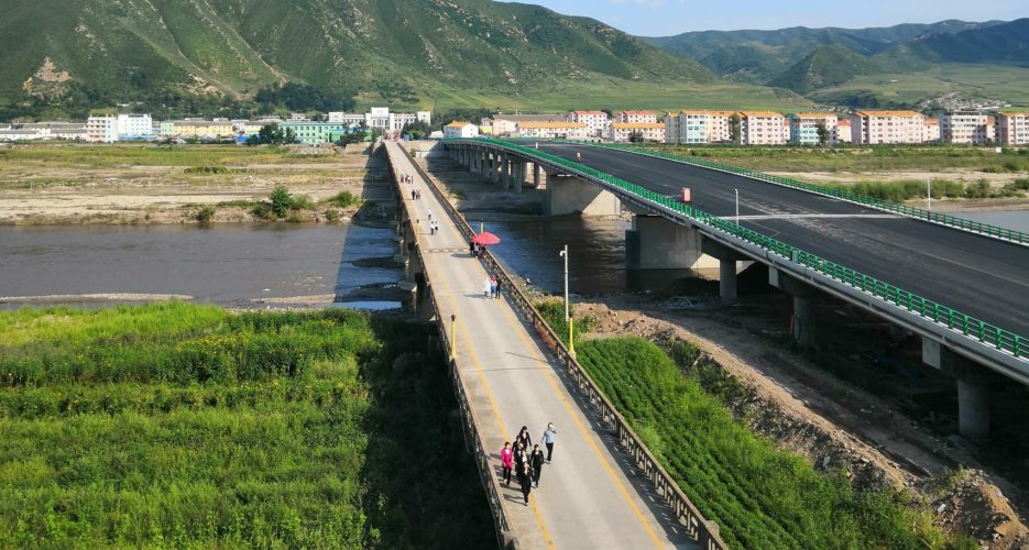 New Sino-DPRK cross-border road bridge may open soon, photos suggest