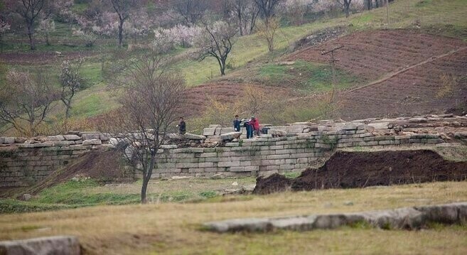 Two Koreas to resume joint excavation of ancient palace