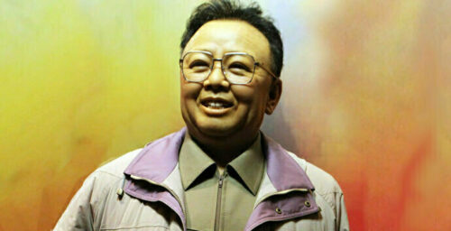 China presents North Korea with Kim Jong Il waxwork