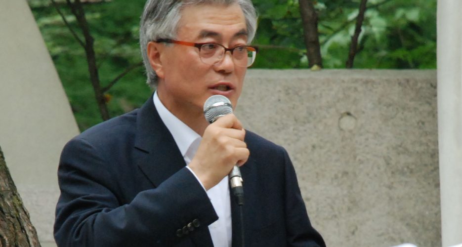 S. Korean opposition leader shows his support for North Korean human rights law