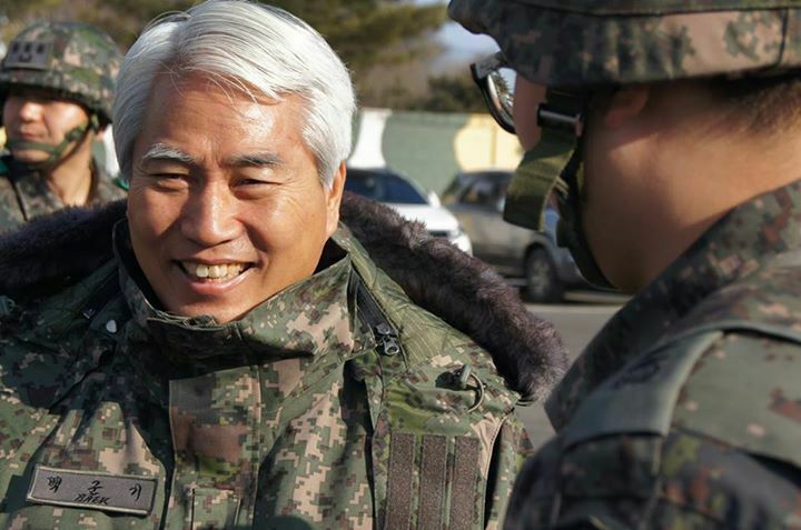 General-turned-lawmaker calls for more dialogue between two Koreas