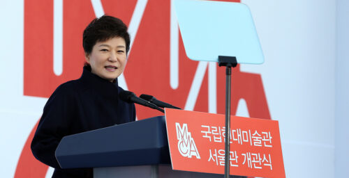 Park touts effectiveness of propaganda broadcasts at N.Korea