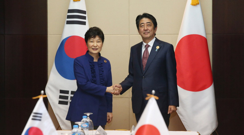 S.Korea, Japan to sign military intelligence-sharing deal
