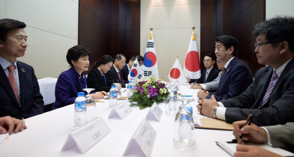 S.Korea, Japan sign provisional intelligence-sharing agreement