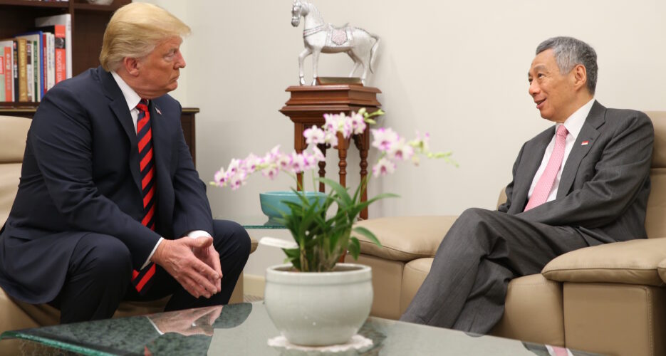 President Trump meets Singaporean PM for pre-summit talks