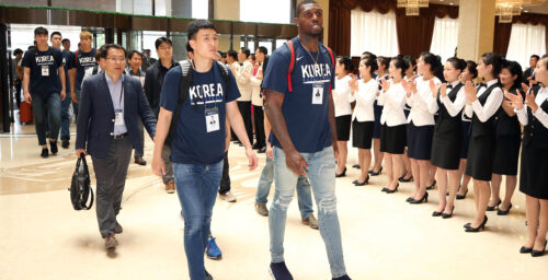 S. Korean delegation arrives in Pyongyang for North-South basketball matches