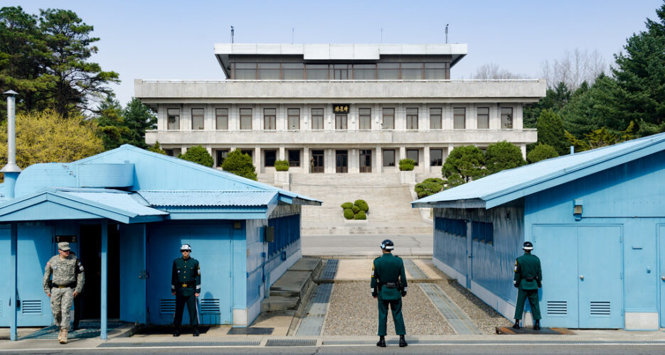 Two Koreas to hold working-level military talks this week, ahead of summit: MND