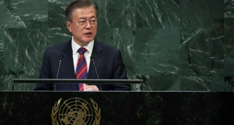 At UN, Moon calls for end to Korean War, support from UN