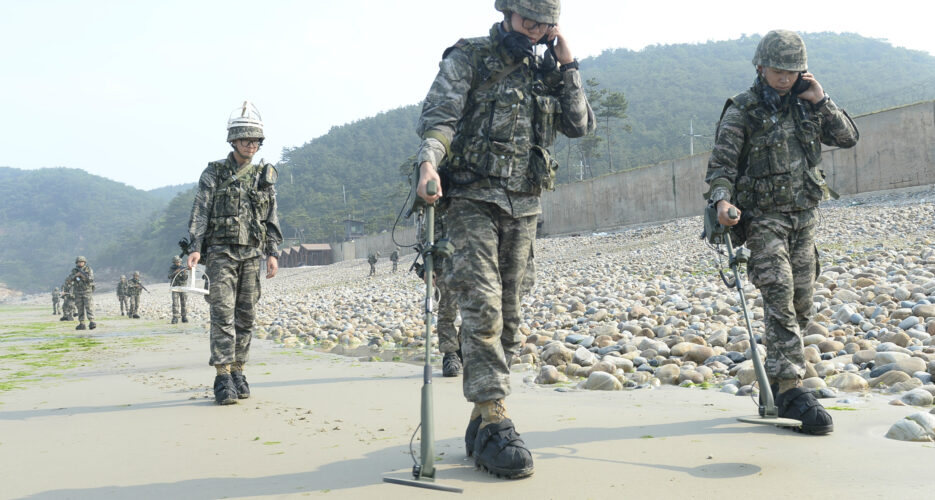 Two Koreas begin removal of mines from Joint Security Area: ROK