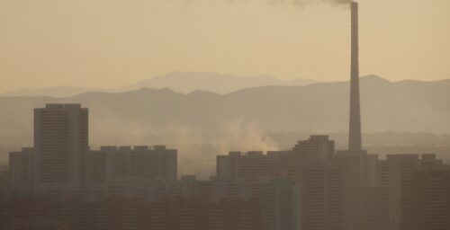 Fine-particle dust engulfs Pyongyang, but most citizens unprotected
