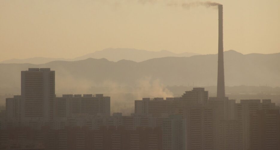 Fine-particle dust engulfs Pyongyang, but most citizens unprotected