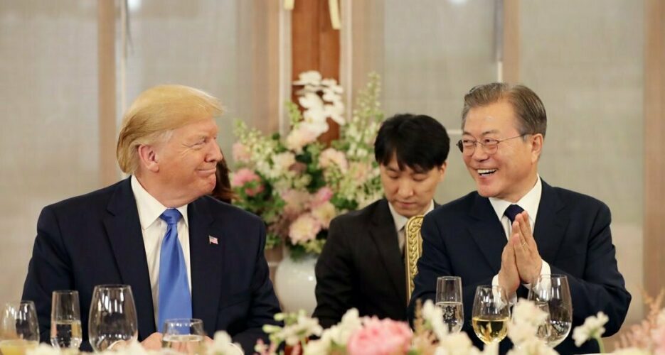 Trump arrives in Seoul for two-day summit with Moon, possible DMZ meeting with Kim