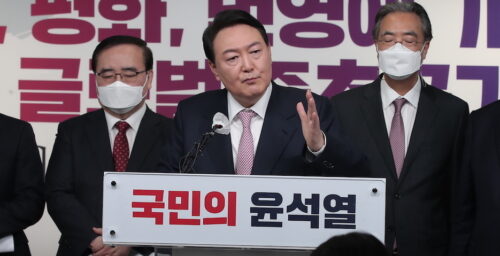 Yoon Suk-yeol backs peace treaty and aid for North Korea if it denuclearizes