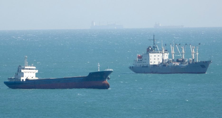 North Korean vessel issued warning to ROK cargo ship sailing in East Sea: Seoul