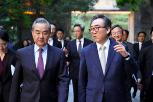 South Korean foreign minister calls for China to stop repatriating North Koreans