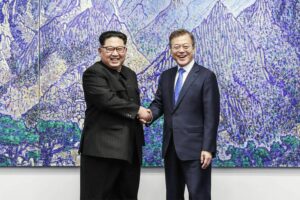 Kim Jong Un was ‘desperate’ to give up nukes, former ROK president writes